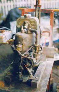 Unknown Single-Cylinder Gas Engine Image